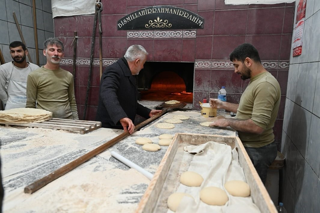 Başdeğirmen’e esnaf desteği