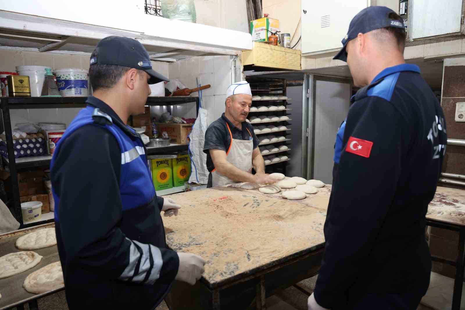 Toroslar Belediyesinden fırınlara Ramazan denetimi
