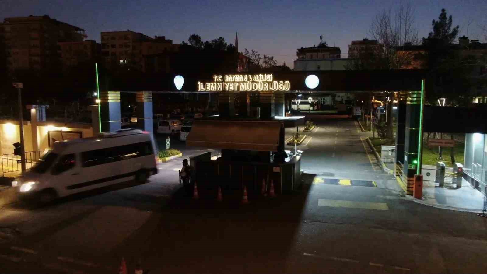 Batman’da uyuşturucu operasyonunda 17 kişi tutuklandı
