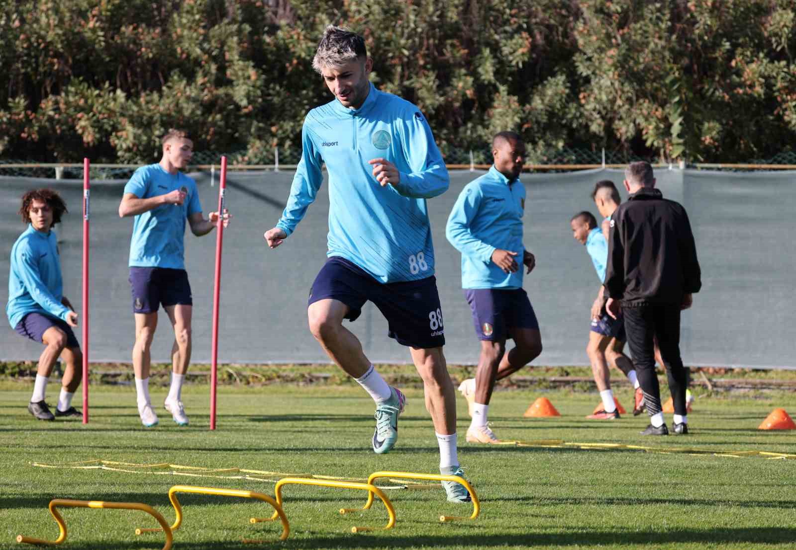 Alanyaspor’da Kayserispor maçı hazırlıkları başladı