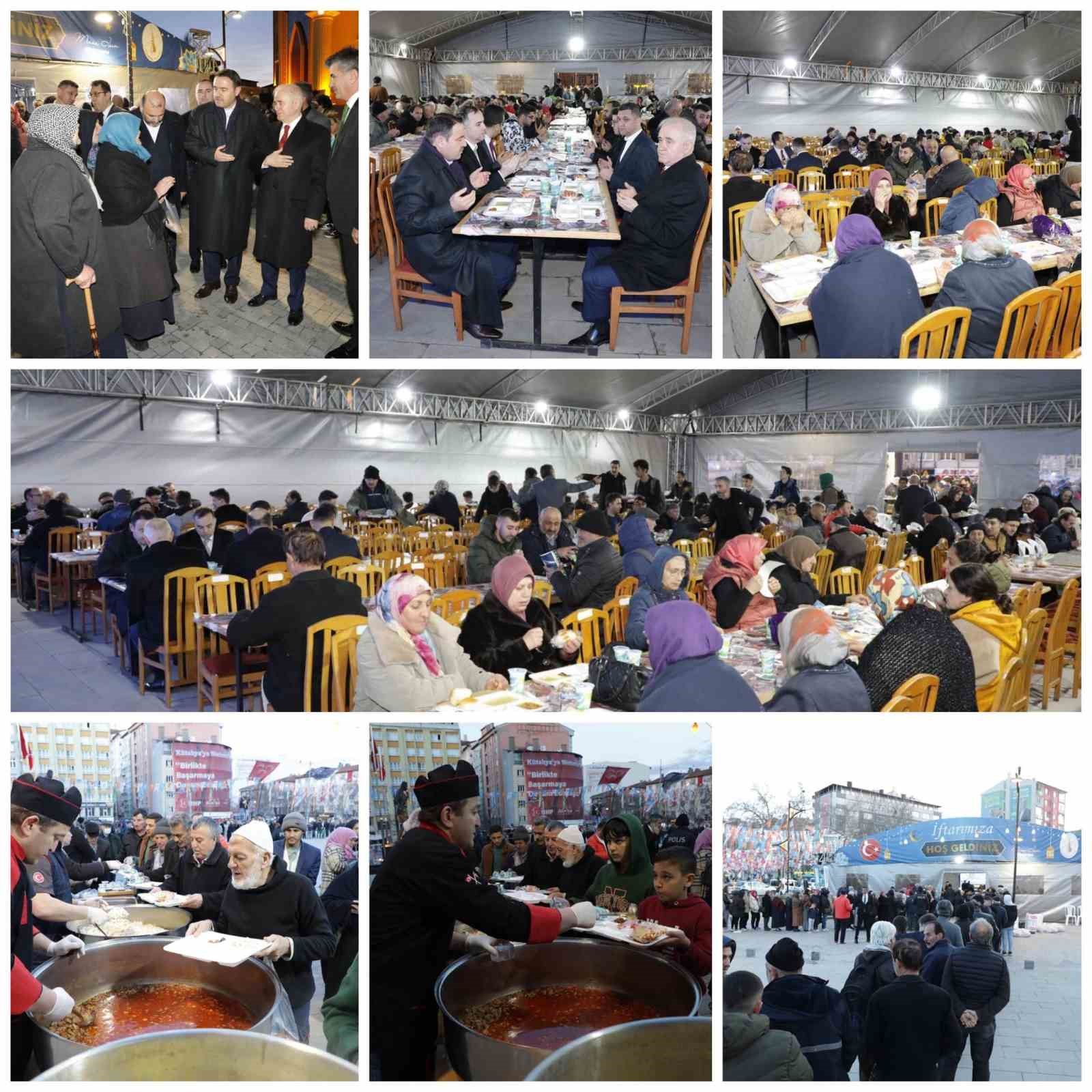 Kütahya Zafer Meydanına iftar çadırı