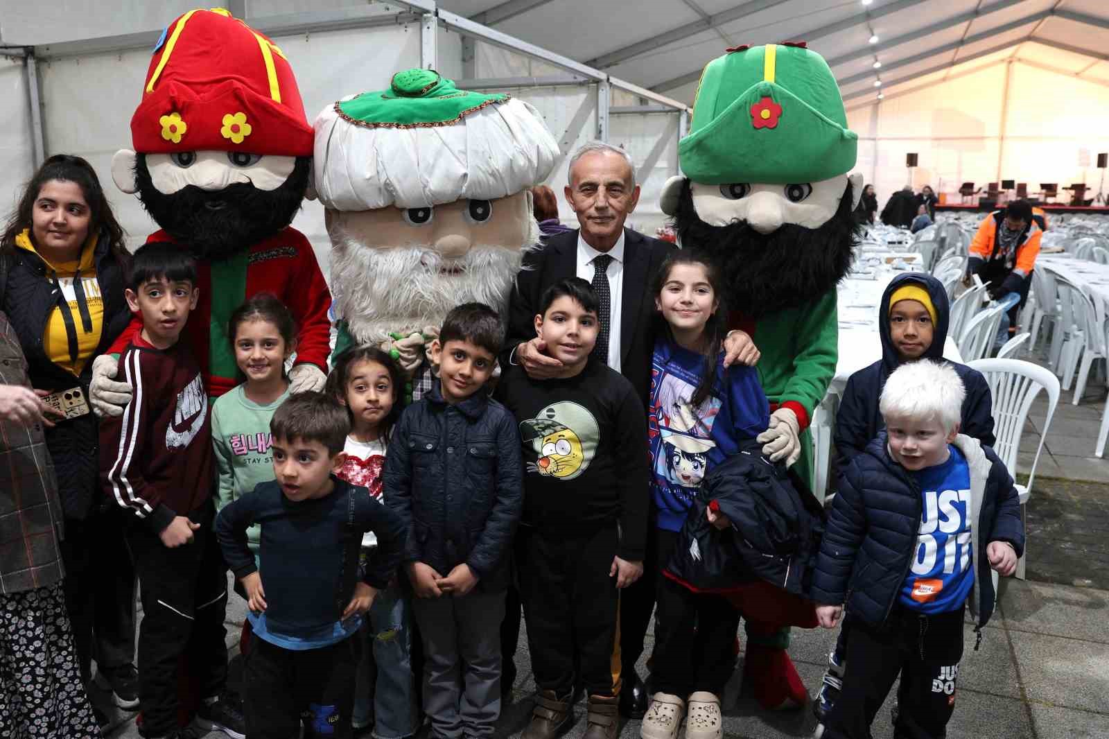 Küçükçekmece on bir ayın sultanı Ramazan’a hazır