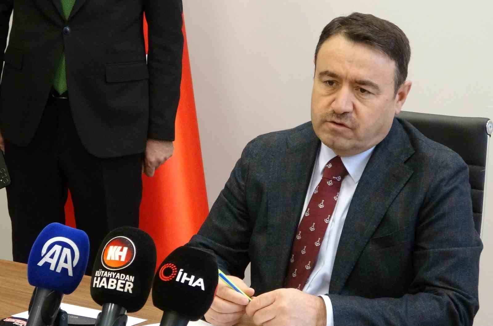 "Türk milletinin kahramanlık destanı olan İstiklal Marşı, bugün hala Türk gençliğine rehberlik etmektedir"