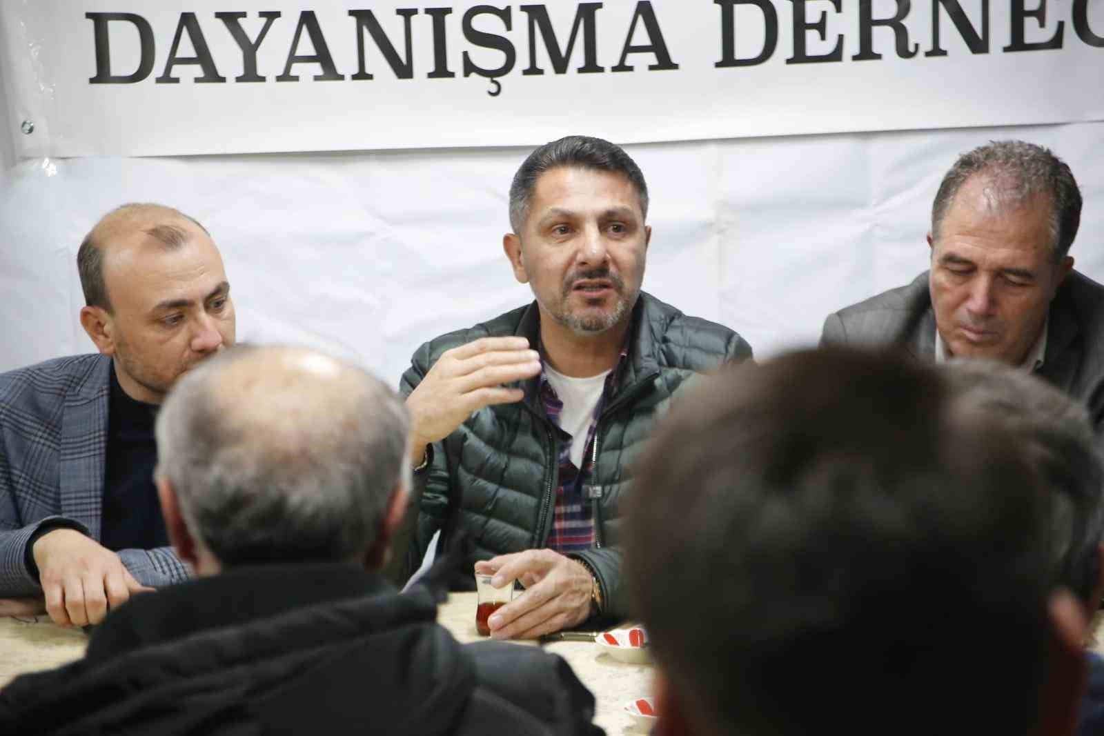 Y&uuml;z&uuml;g&uuml;ll&uuml; G&ouml;yn&uuml;kl&uuml;ler ile bir araya geldi
