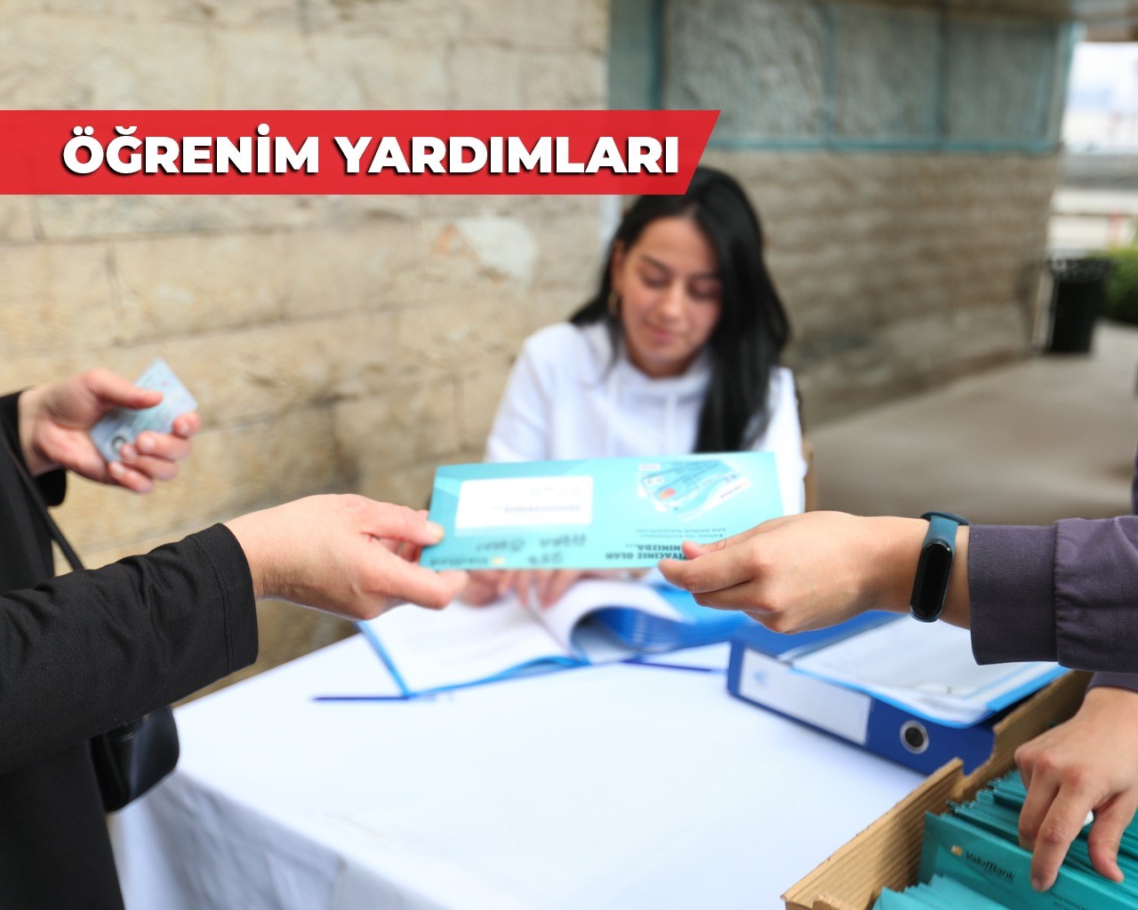 Başkan Doğan&rsquo;dan 8 bin &ouml;ğrenciye burs
