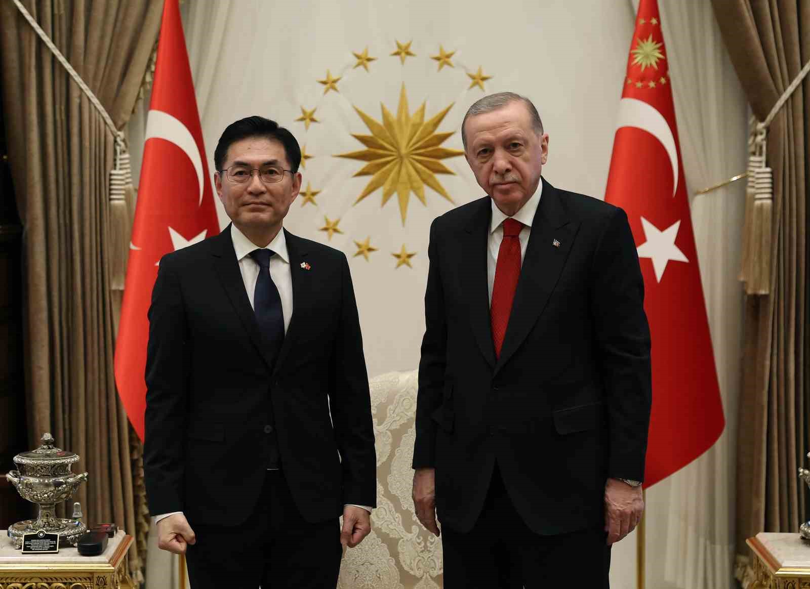 5 &uuml;lkenin b&uuml;y&uuml;kel&ccedil;isinden Cumhurbaşkanı Erdoğan&rsquo;a g&uuml;ven mektubu
