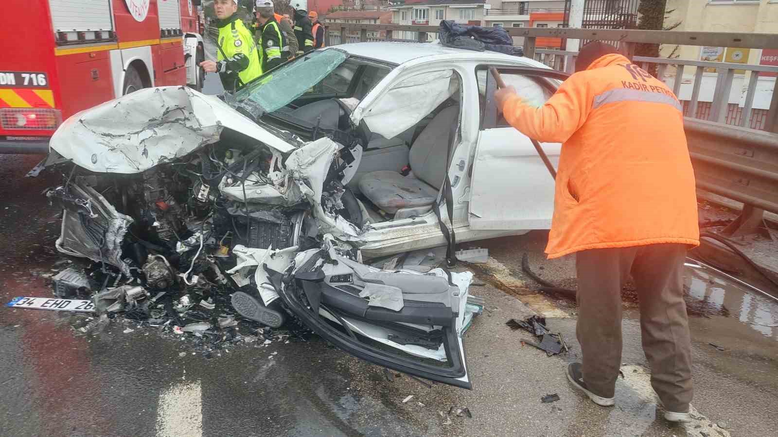 Tekirdağ&rsquo;da feci kaza: 1 &ouml;l&uuml;, 2 yaralı 