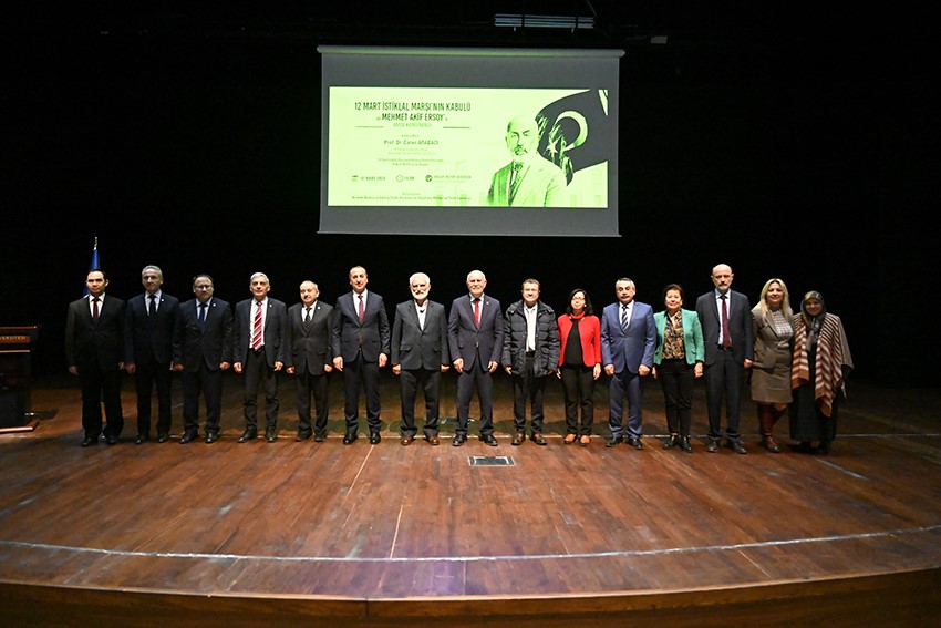 Uşak Üniversitesinden anlamlı konferans
