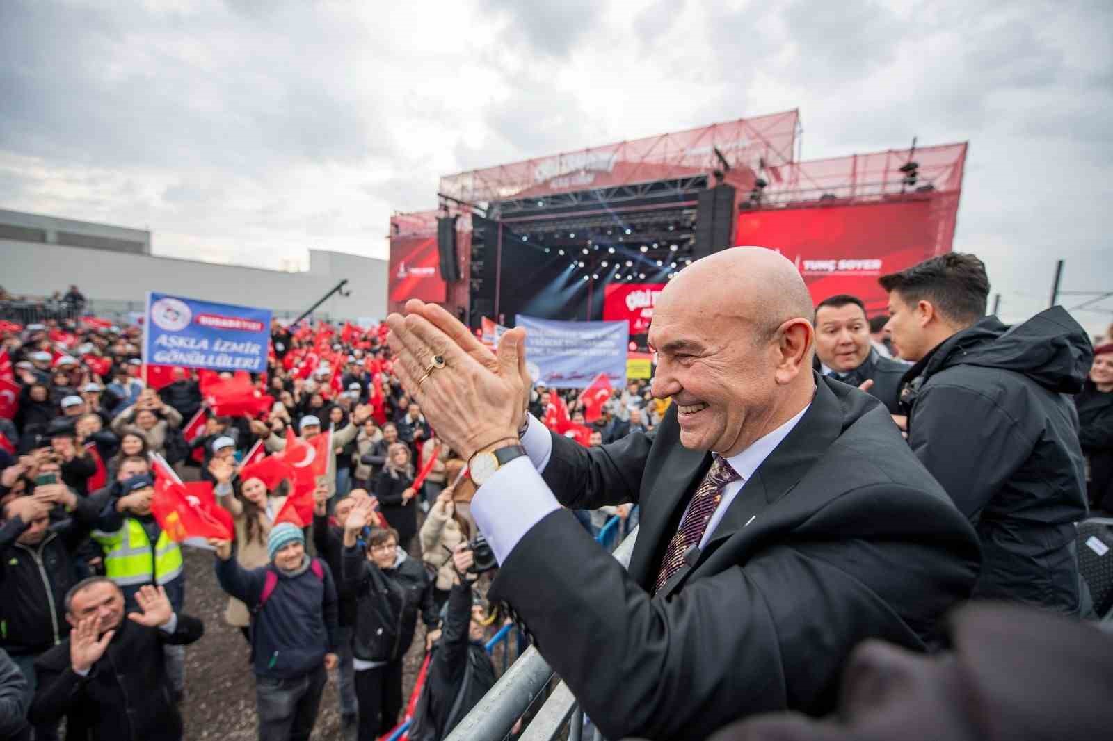 İzmir’de raylı sisteme 40 milyar lirayı aşan yatırım
