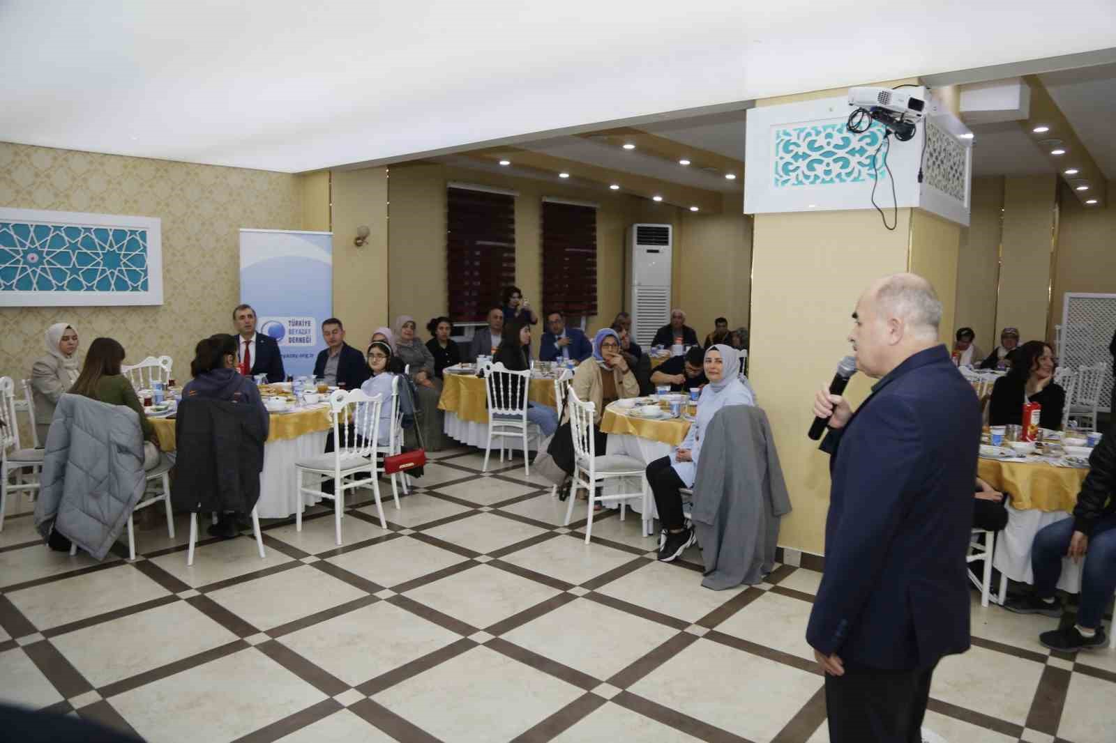 Çorum Valisi Dağlı’dan özel gereksinimli bireylere özel ilgi