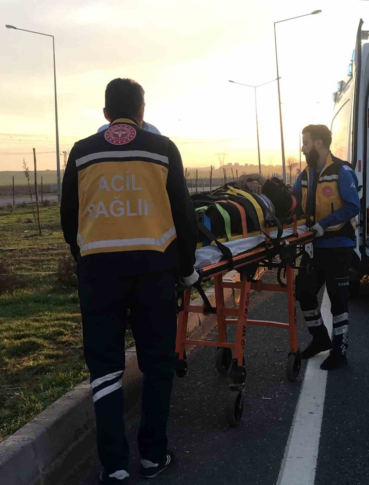 Batman’a otomobilin çarptığı motosiklet sürücüsü yaralandı
