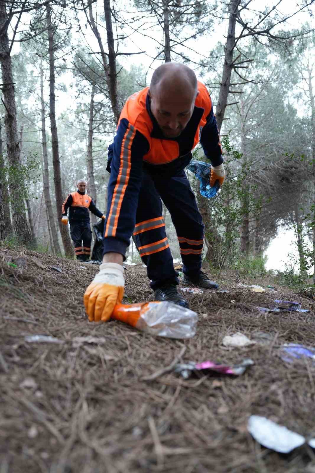 Kartal Belediyesi “Yeşili ile mavisi ile bu dünya bizim” dedi
