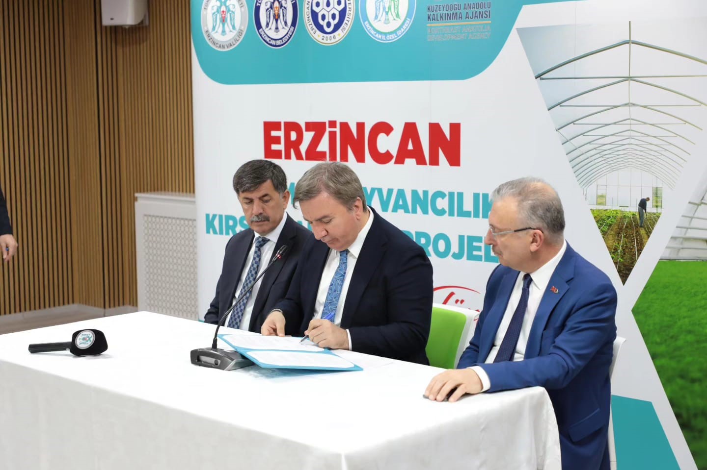 Tarım ve Hayvancılık Kırsal Kalkınma Projeleri Protokol İmza T&ouml;reni d&uuml;zenlendi
