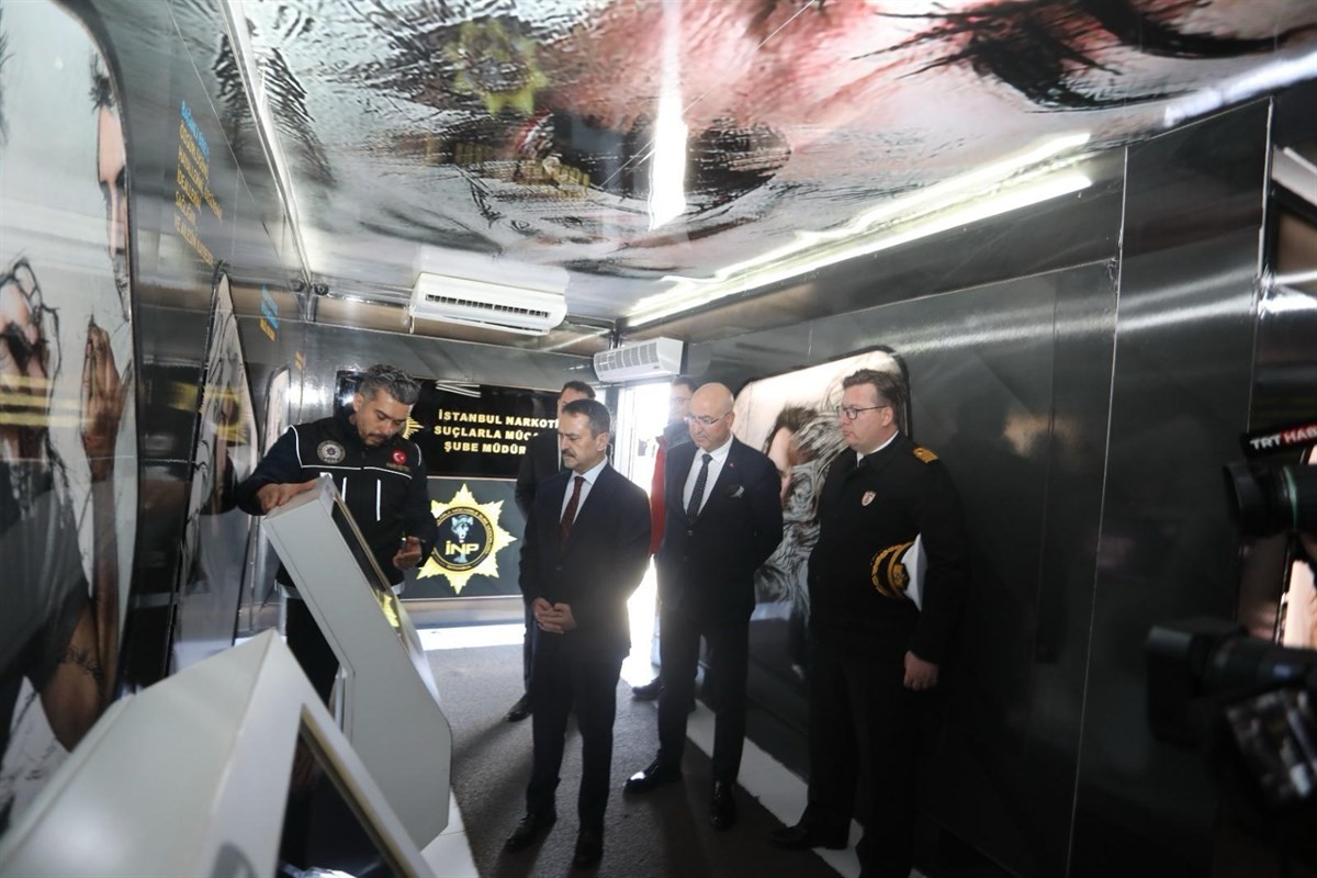 Narkotik Eğitim TIR&rsquo;ı &Ccedil;anakkale&rsquo;de
