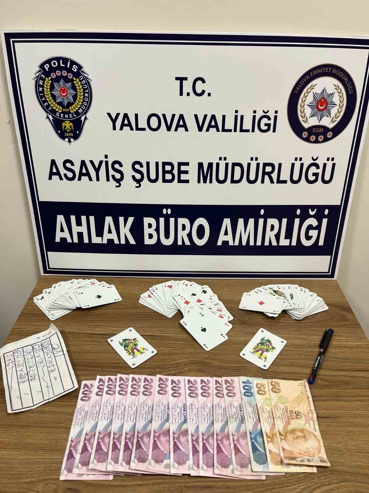 Yalova&rsquo;da 19 kişiye 122 bin lira kumar cezası
