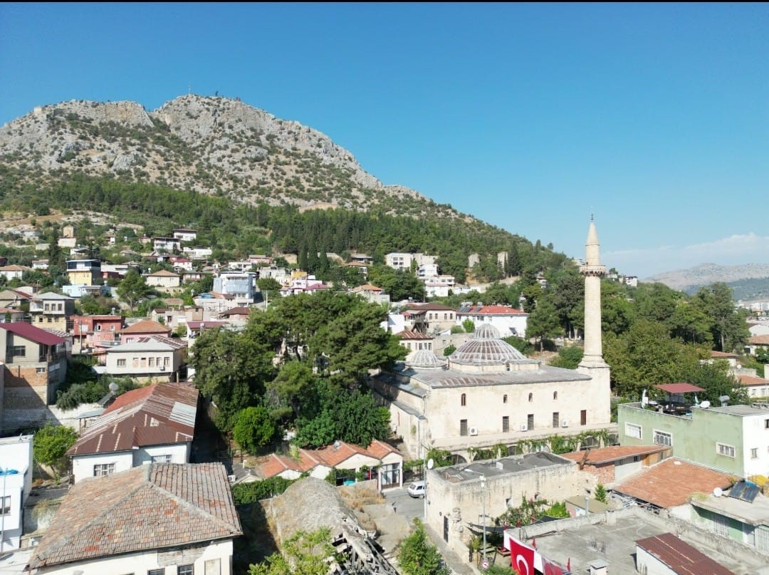 Kozanlılar top atışıyla oruçlarını açıyor