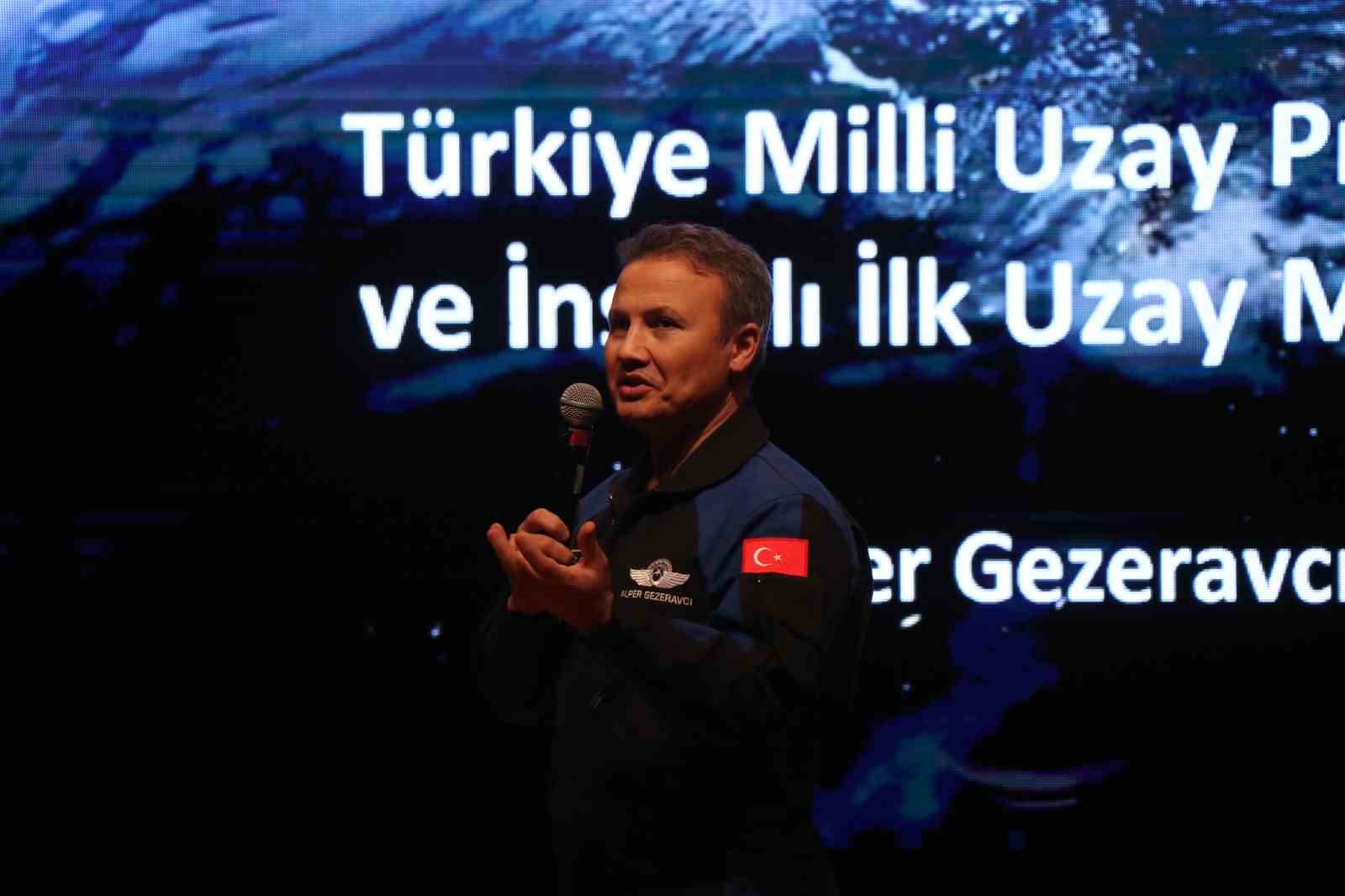 Alper Gezeravc: Yapm olduumuz Trk astronot ve bilim misyonu hedeflerimizden sadece bir tanesiydi
