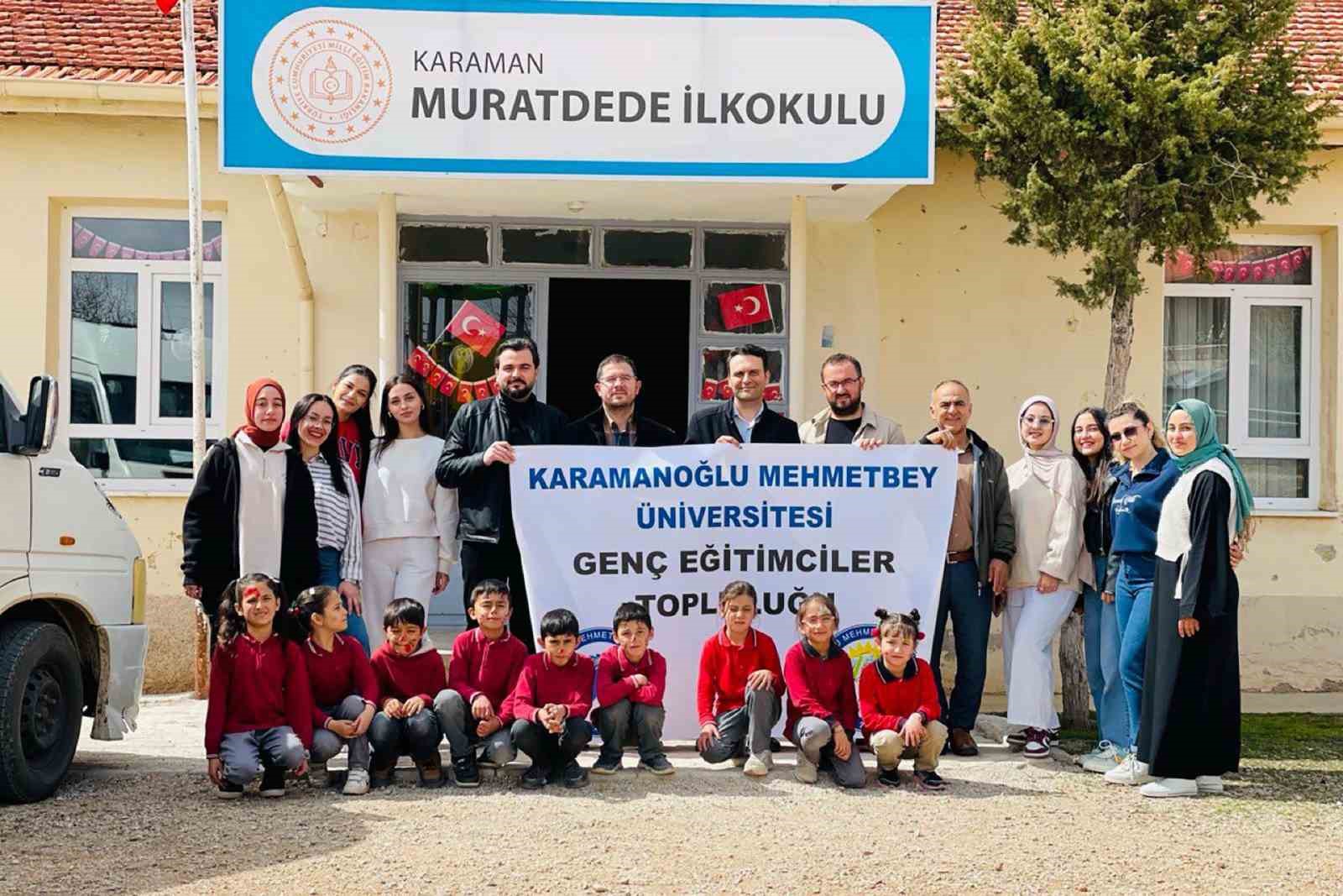 KMÜ öğrencilerinden köy okuluna kitap bağışı