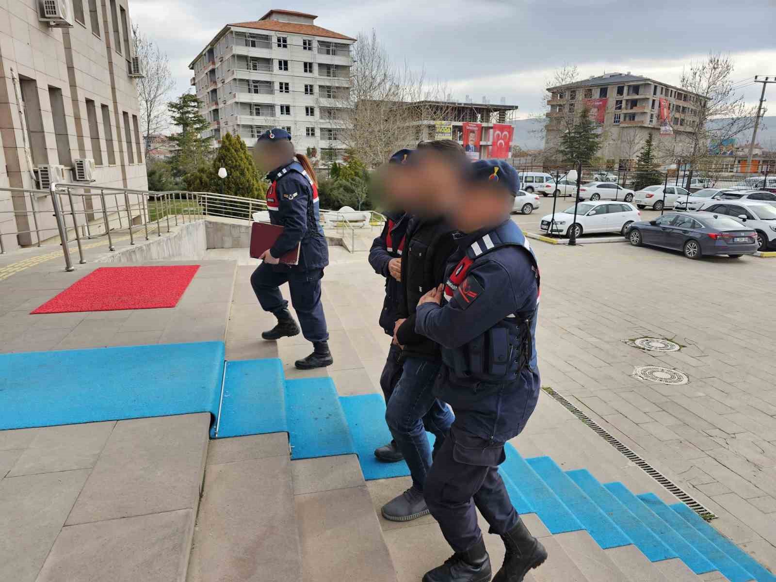 Yozgat&rsquo;ta firari 2 h&uuml;k&uuml;ml&uuml; yakalandı
