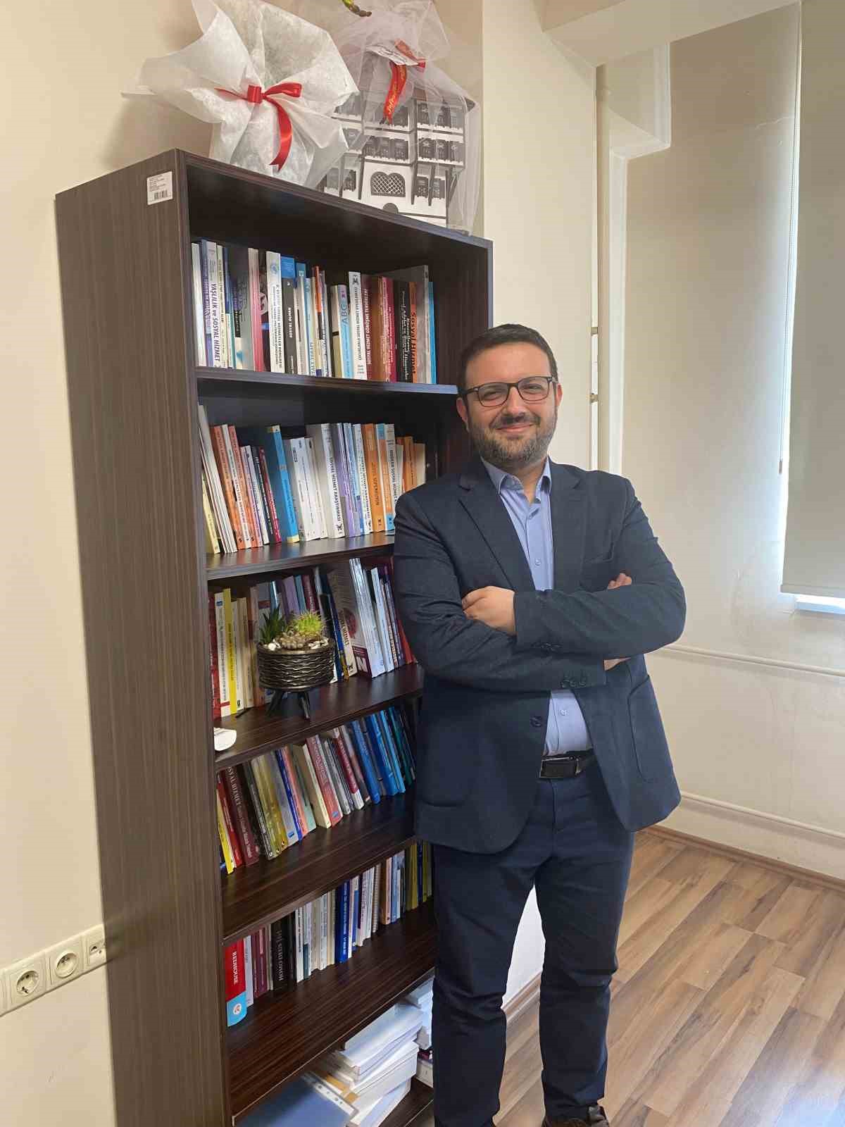 Zengin; Akademik teşvik puanı çalışmaların bir sonucu olarak görülmeli