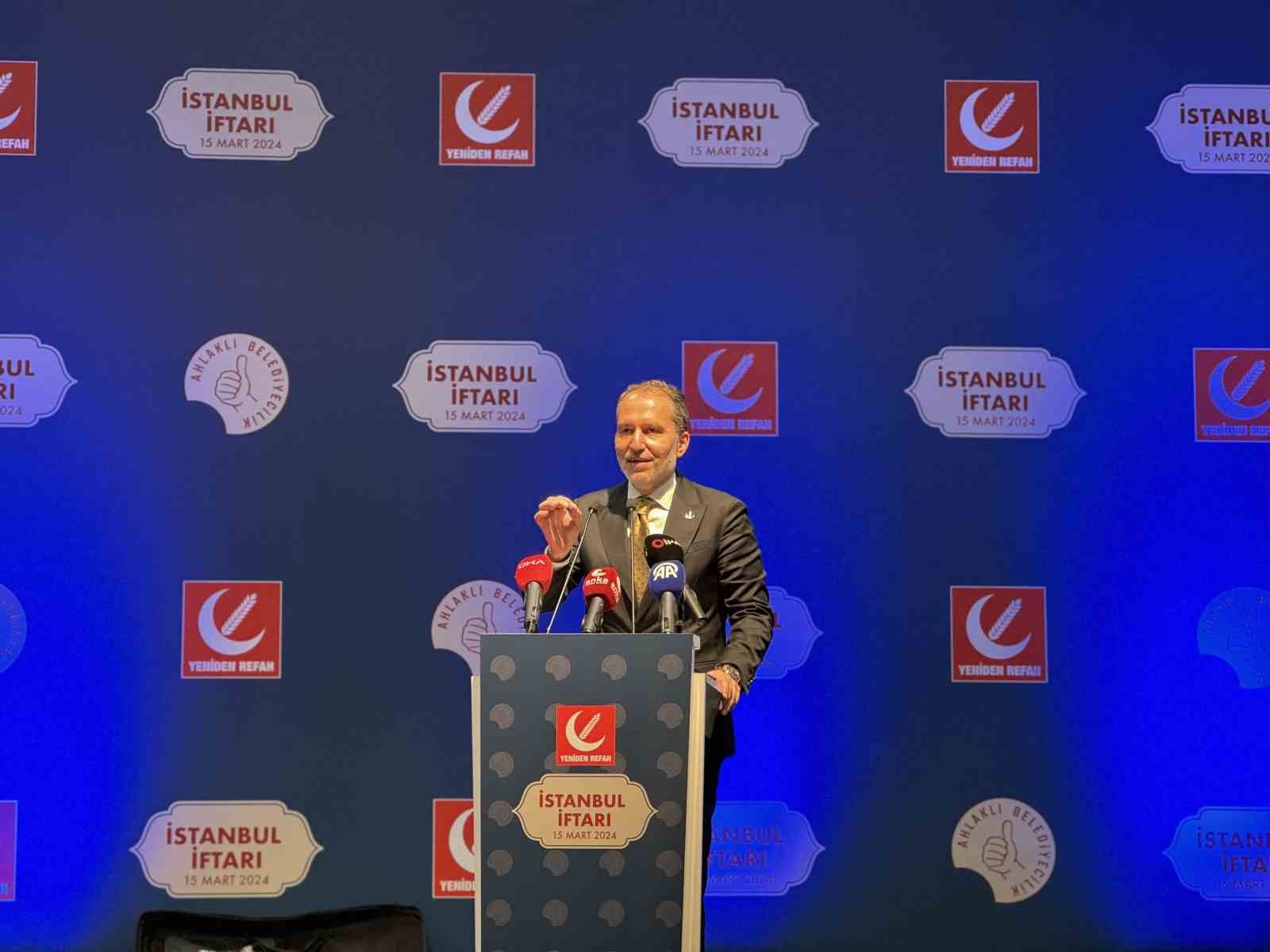 Yeniden Refah Partisi İstanbul’da iftar programı düzenledi