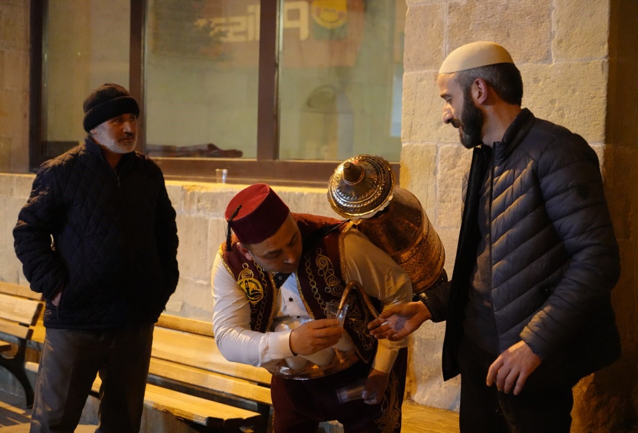 Osmanlı geleneği Bayburt’ta yaşatılıyor buz gibi şerbetle ağızlar tatlanıyor