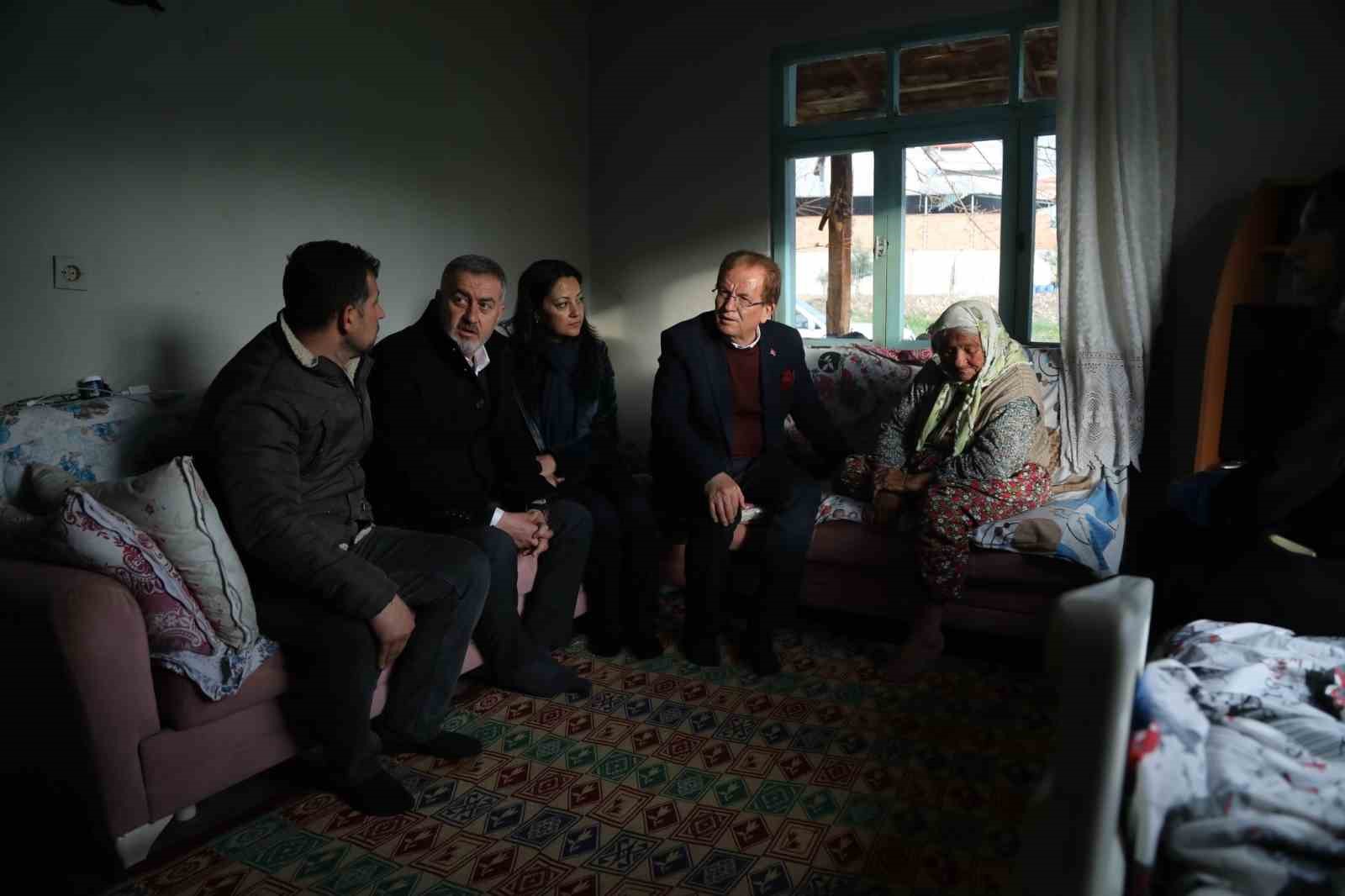 Pekdemir’den kırsal bölgede yaşayan vatandaşlara hizmet ofisi müjdesi