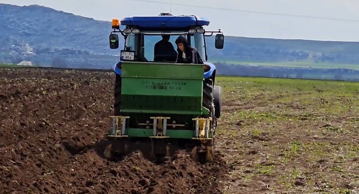 Diyarbakır’da patates ekimi başladı
