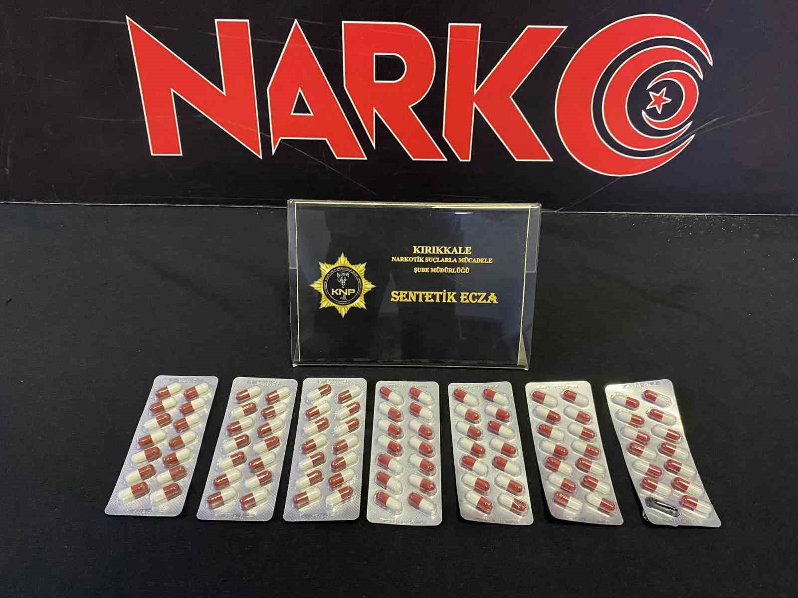 Kırıkkale&rsquo;de 11 yıl 21 ay hapis cezası bulunan h&uuml;k&uuml;ml&uuml; yakalandı
