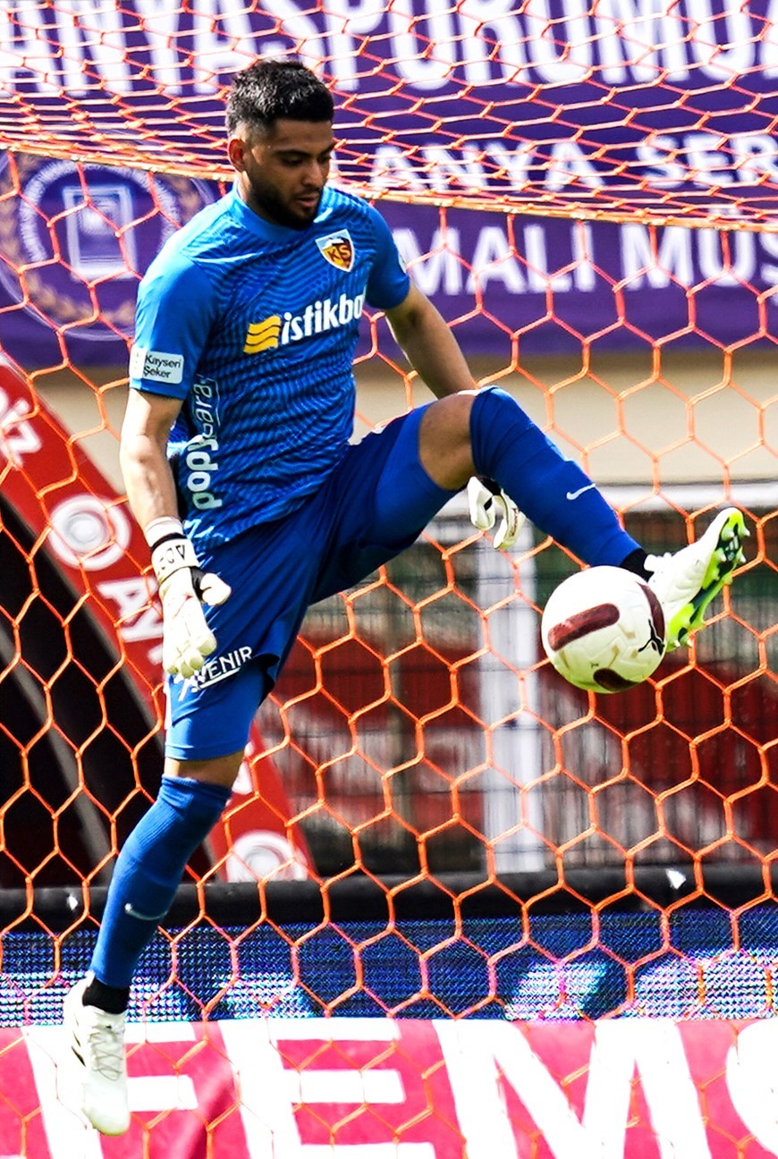 Bilal Bayezit cezalı duruma düştü