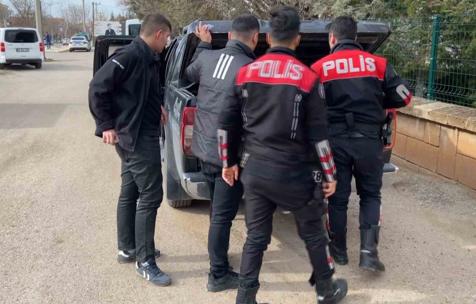 Aksaray&rsquo;da şok asayiş uygulaması
