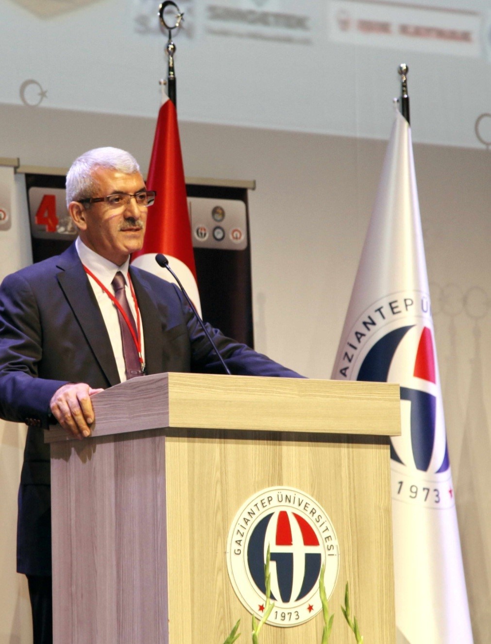 Prof. Dr. Adem Kurt son yolculuğuna uğurlandı
