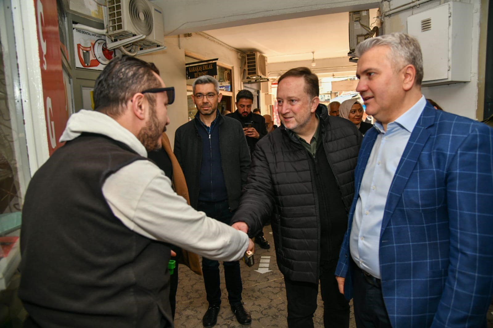 Karesi’de altyapı sorunları çözülüyor