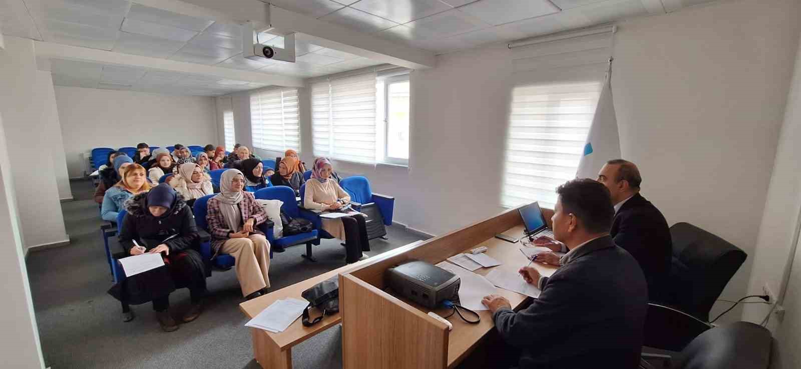 Niğde’de İş Başı Eğitim Programı’ndan eğitim alan 30 kişi işine kavuştu