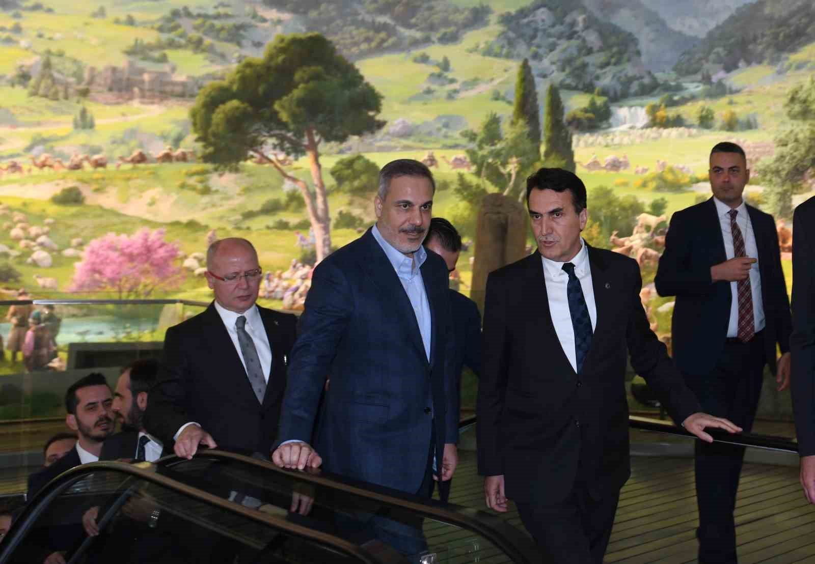 Dışişleri Bakanı Hakan Fidan Panorama 1326&rsquo;yı gezdi 