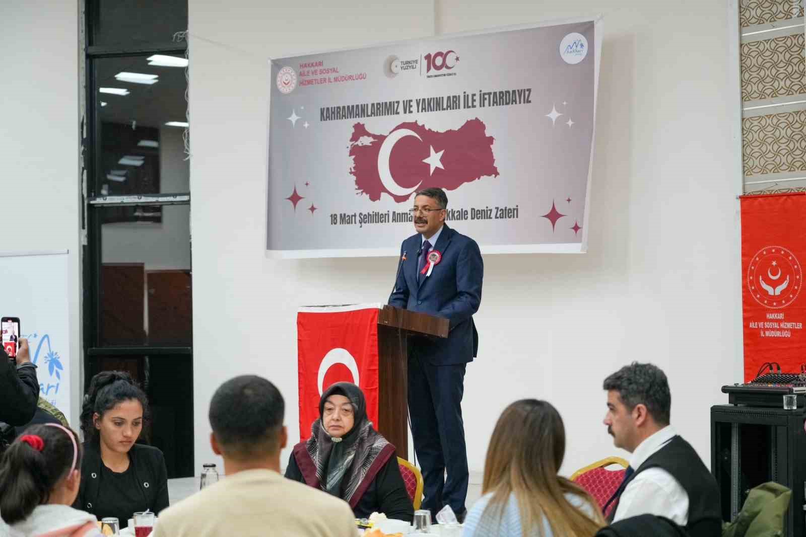 Vali Ali Çelik, iftar yemeğinde şehit aileleri ile bir araya geldi