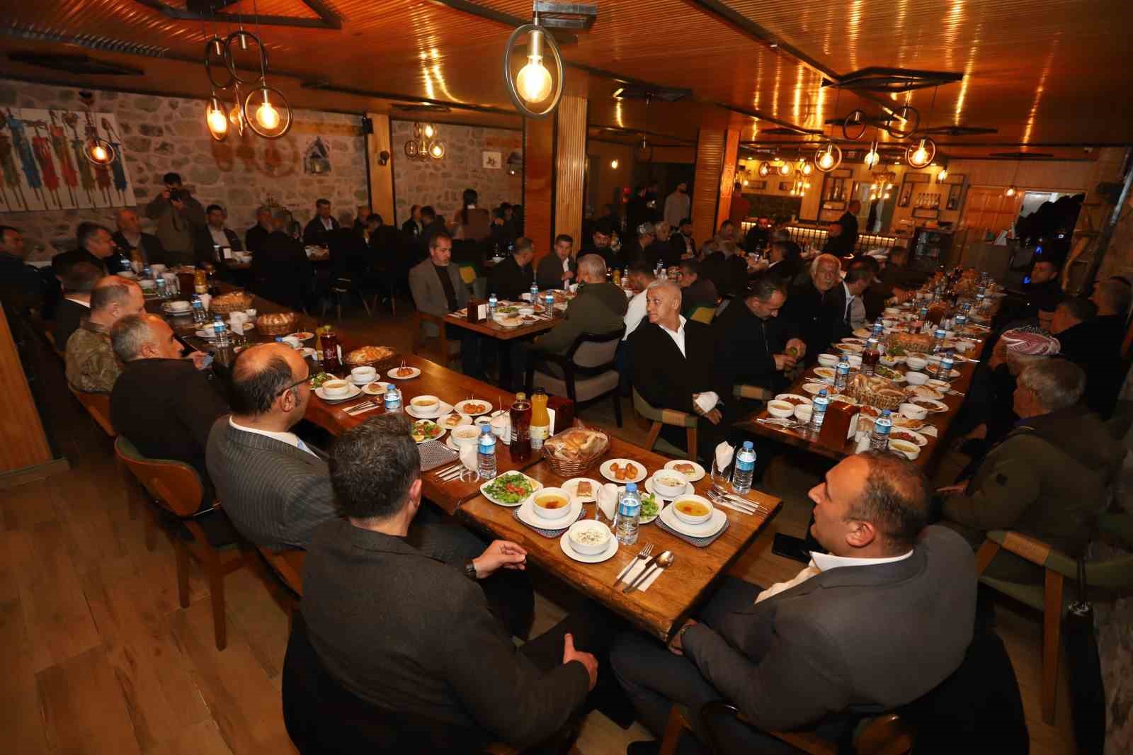 Kaymakam Kumcu, şehit aileleriyle bir araya geldi

