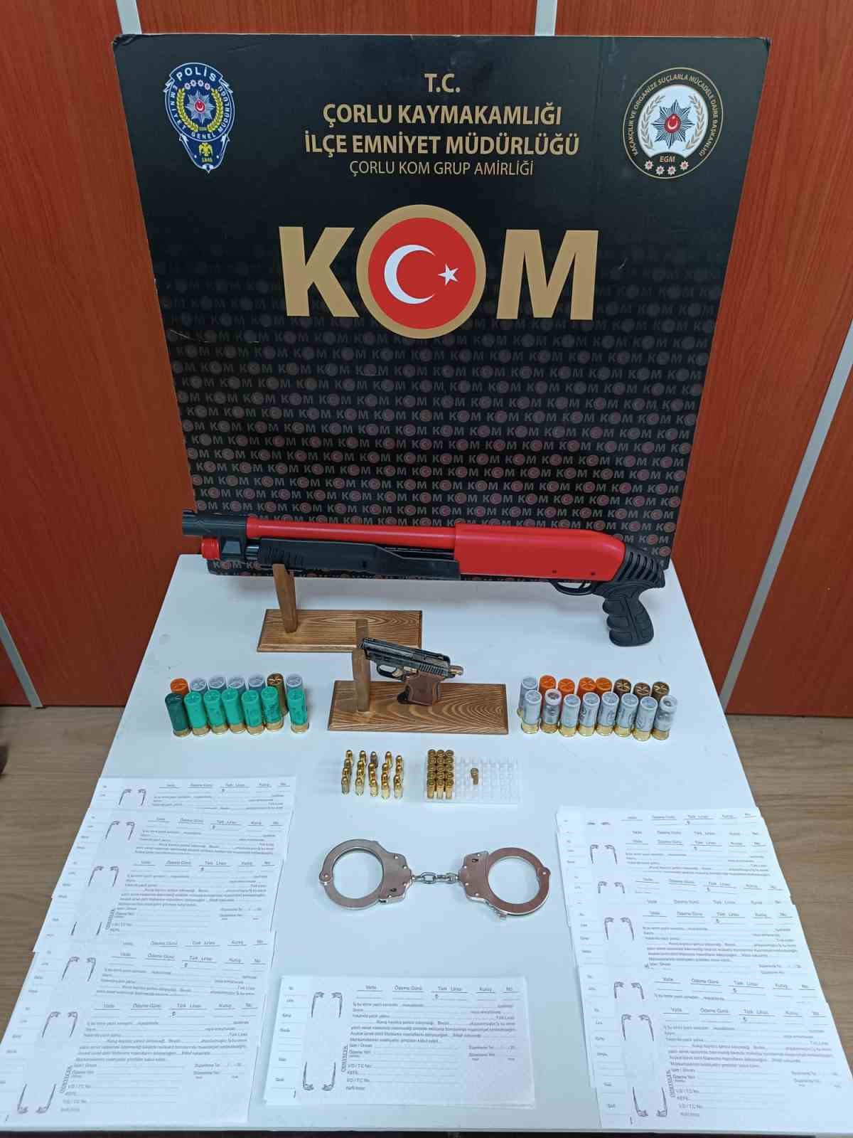 Tekirdağ&rsquo;da tefecilik ve nitelikli yağma operasyonunda 11 g&ouml;zaltı
