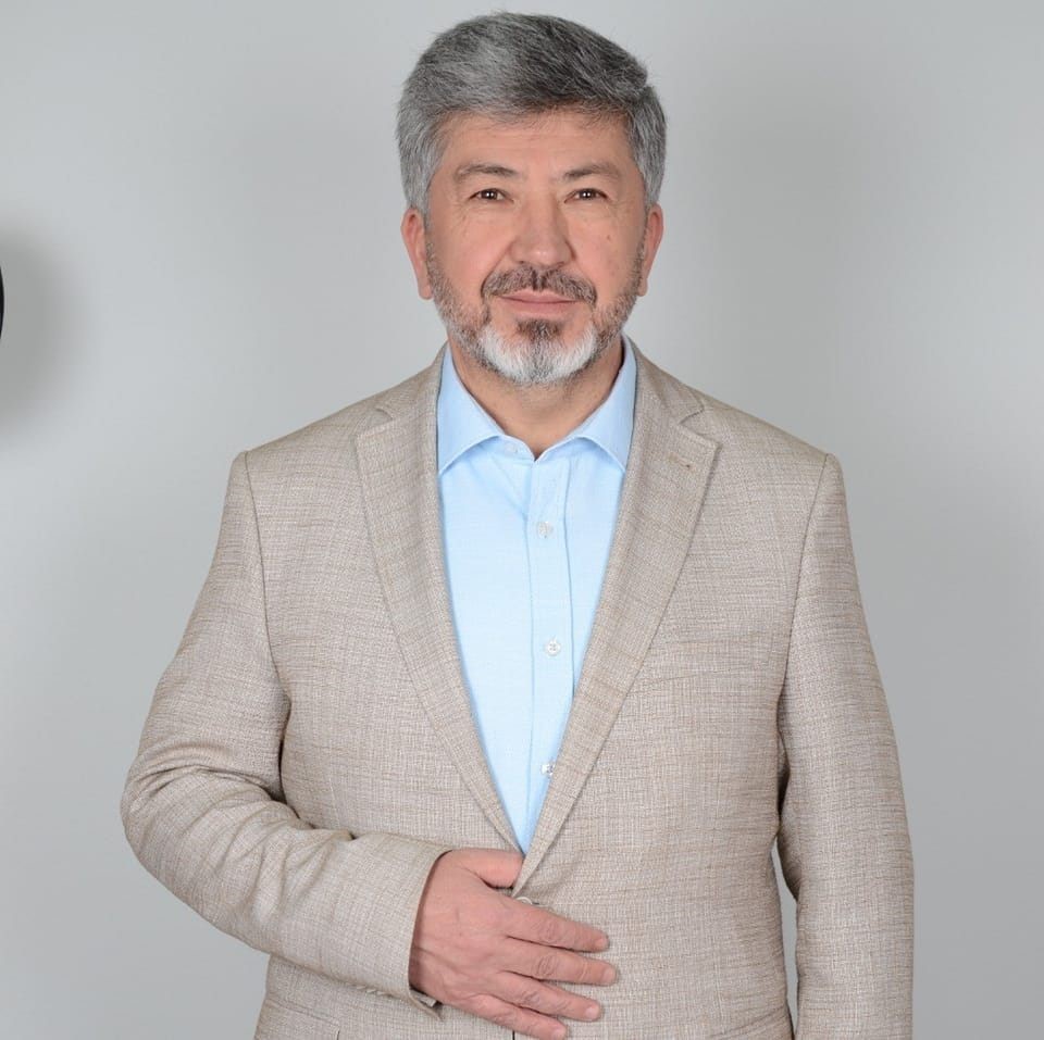 Başkan Ak&ccedil;adurak: &ldquo;&Ccedil;arşamba pazarının &uuml;st&uuml;n&uuml; kapacağız&rdquo;
