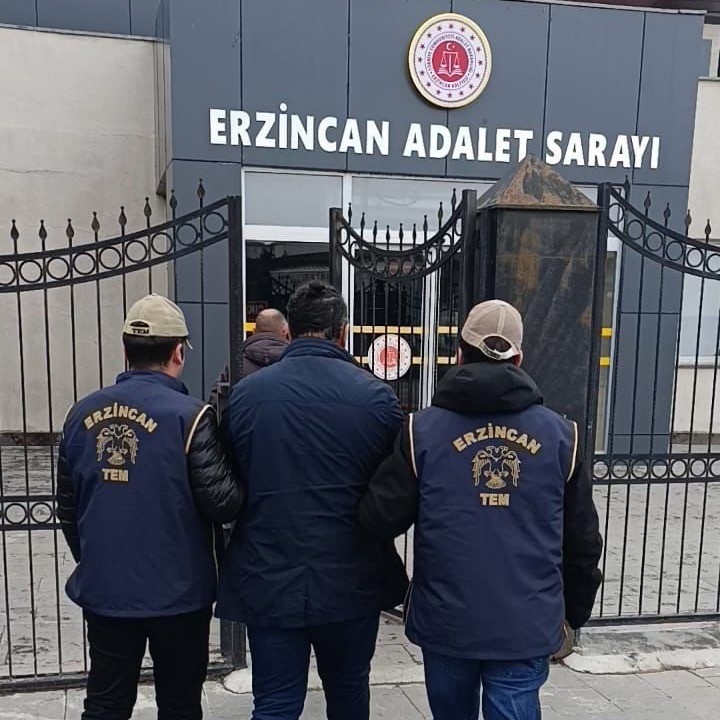 Erzincan&rsquo;da FET&Ouml; firarisi 2 kişi tutuklandı
