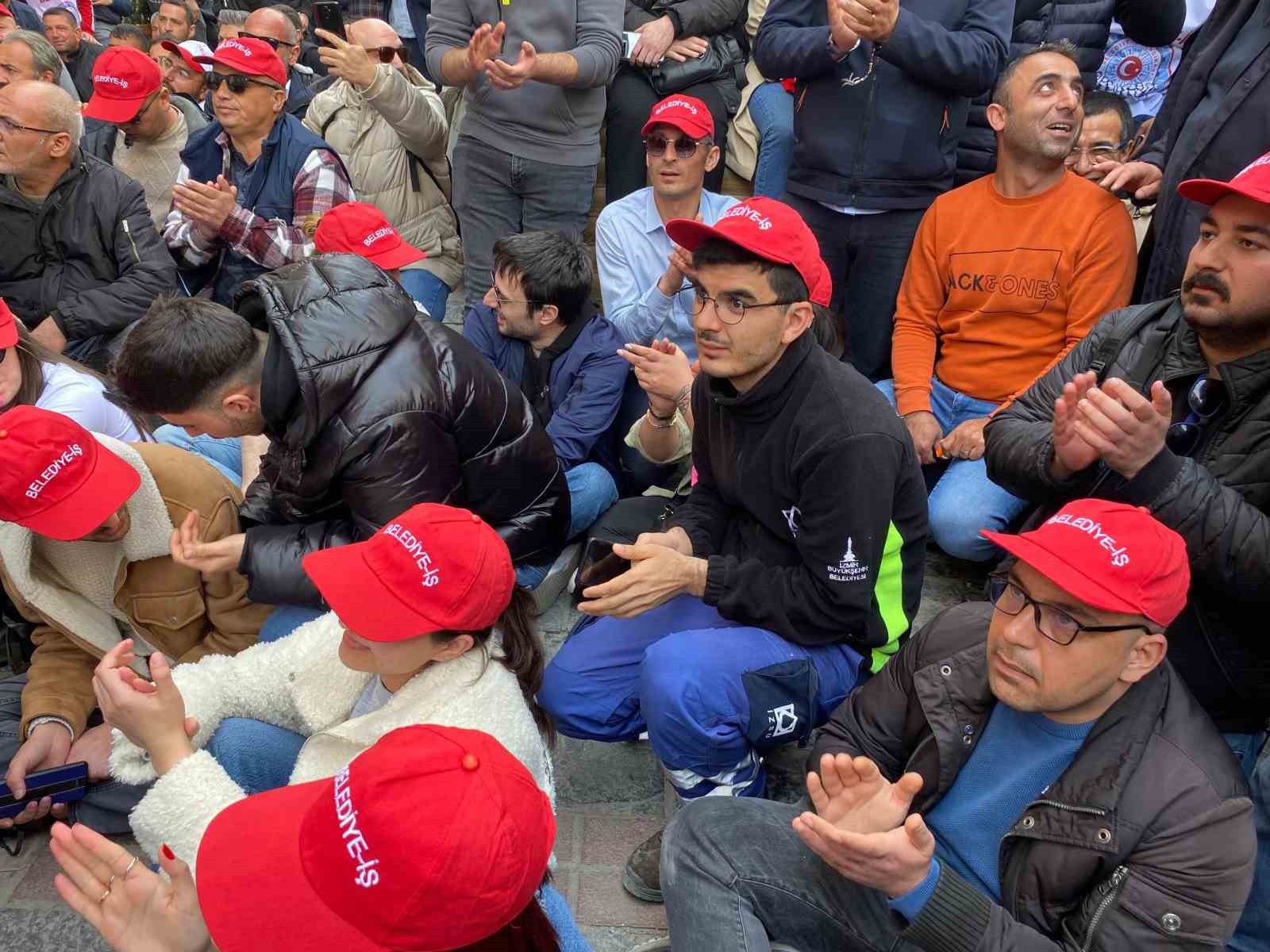 Belediye-İş Sendikası İzmir 2 No&rsquo;lu Şube Başkanı Savaş Atalay:
