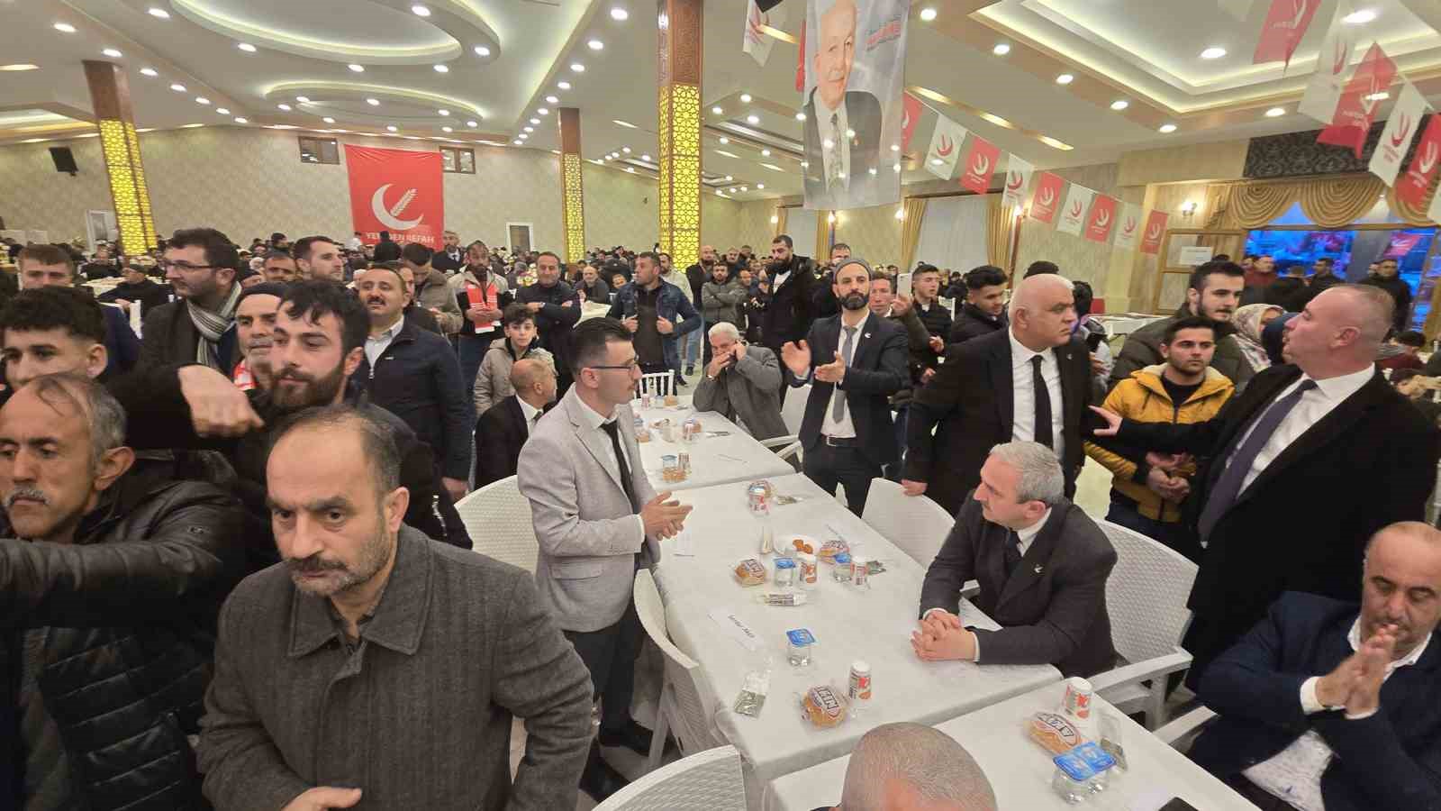 Fatih Erbakan, Tokatlılarla iftarda bir araya geldi
