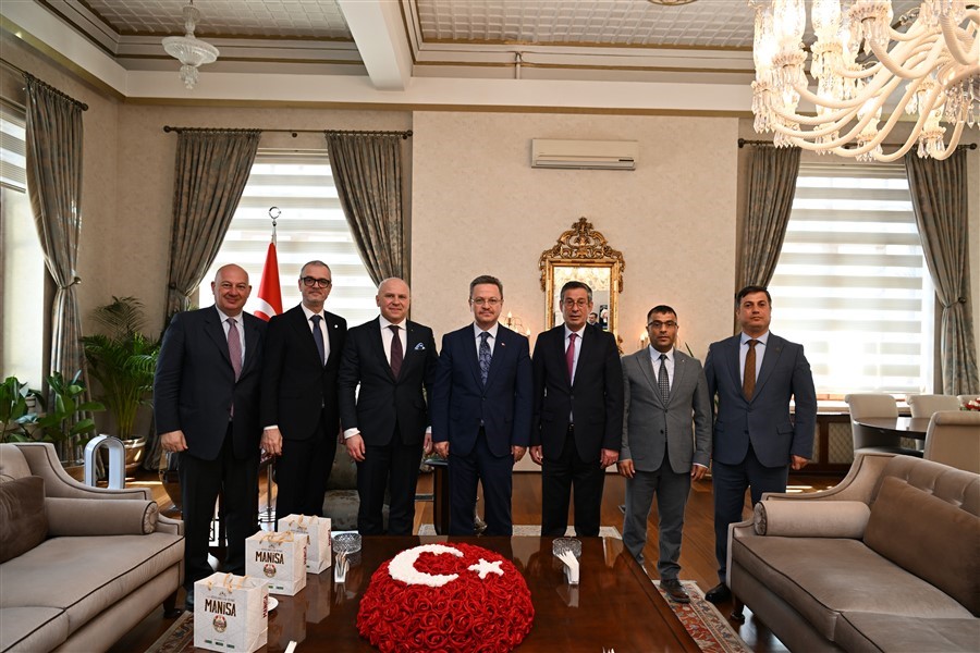 Vali Ünlü Üniversite Olimpiyatları Heyetinin çalışmaları hakkında bilgi aldı
