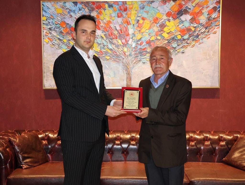 Aslanapa Kaymakamlığından iftar programı
