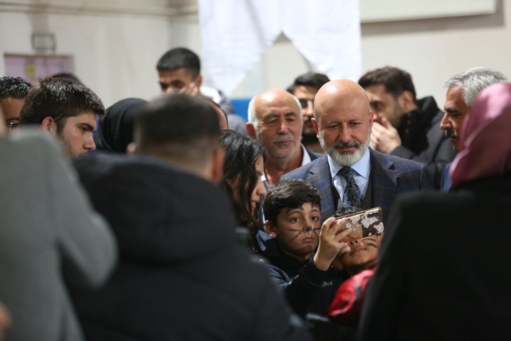 Başkan Çolakbayrakdar: “Sofralarımız, paylaştıkça bereketleniyor”
