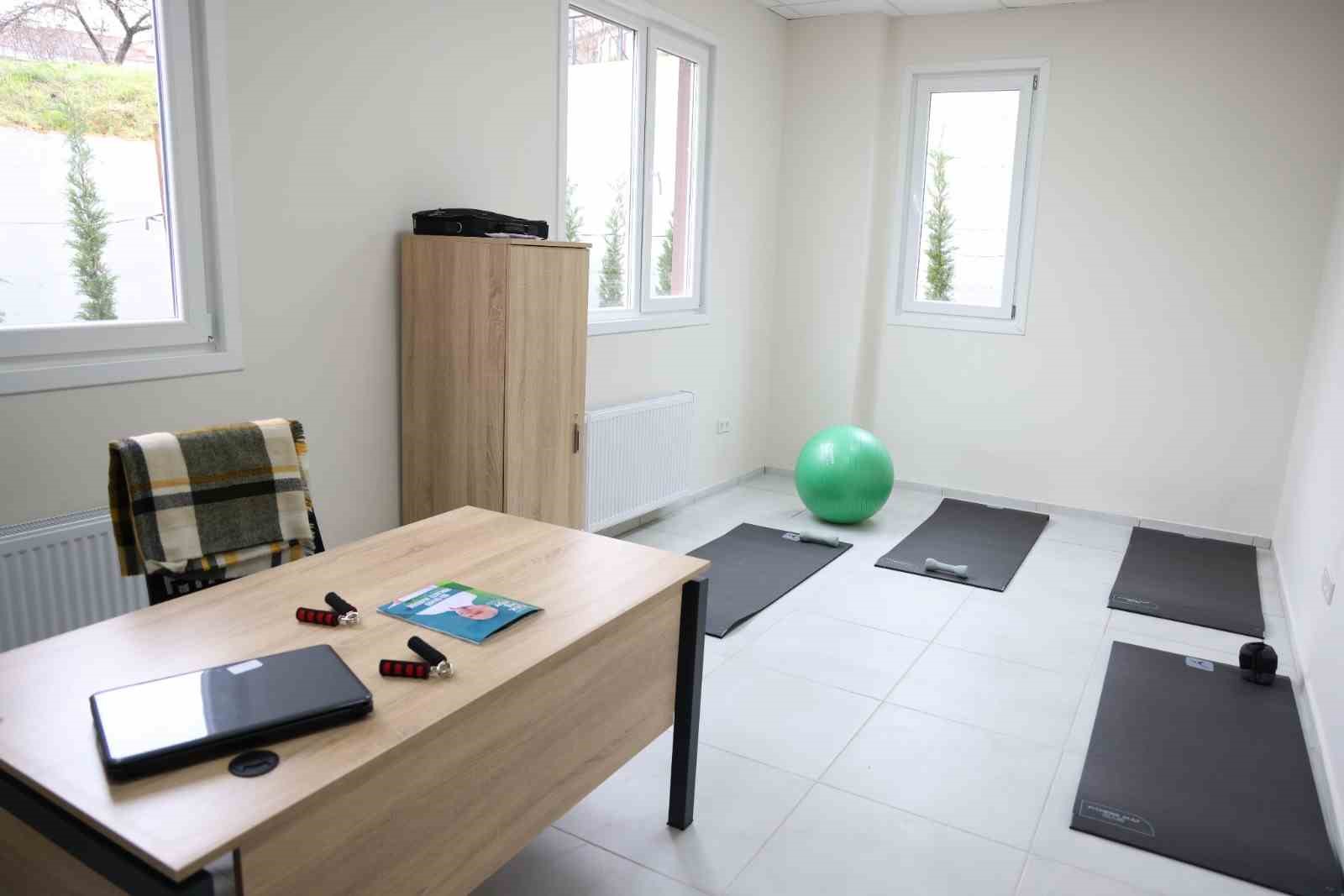 &Ccedil;ekmek&ouml;y Merkez Mahallesi&rsquo;nde Aile Sağlığı Merkezi hizmete a&ccedil;ıldı
