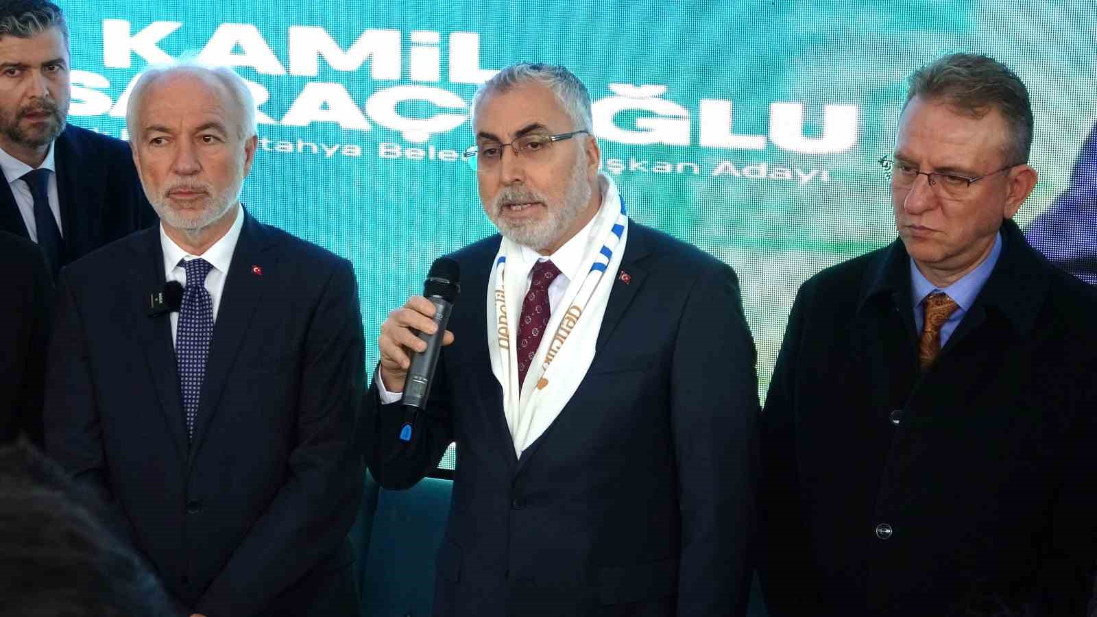 Bakan Işıkhan: "Emekliler başımızın tacı, refah düzeyimiz arttıkça gelirleri de artacaktır"