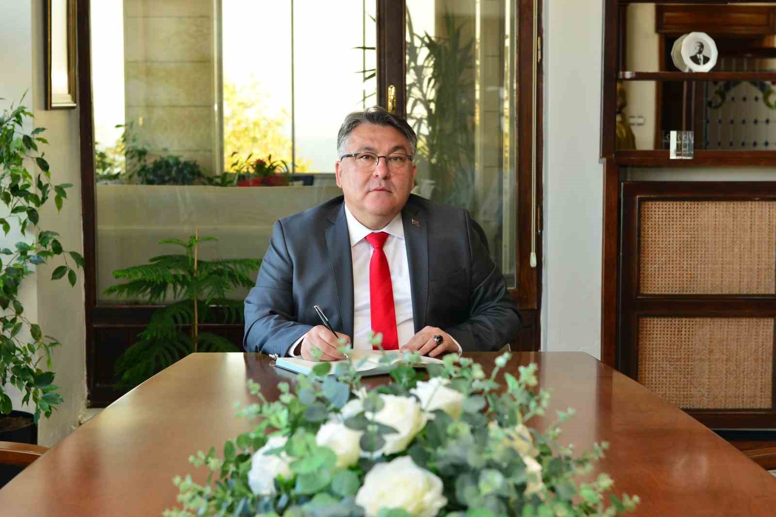 Rektör Özölçer’den 21 Mart Nevruz Bayramı mesajı