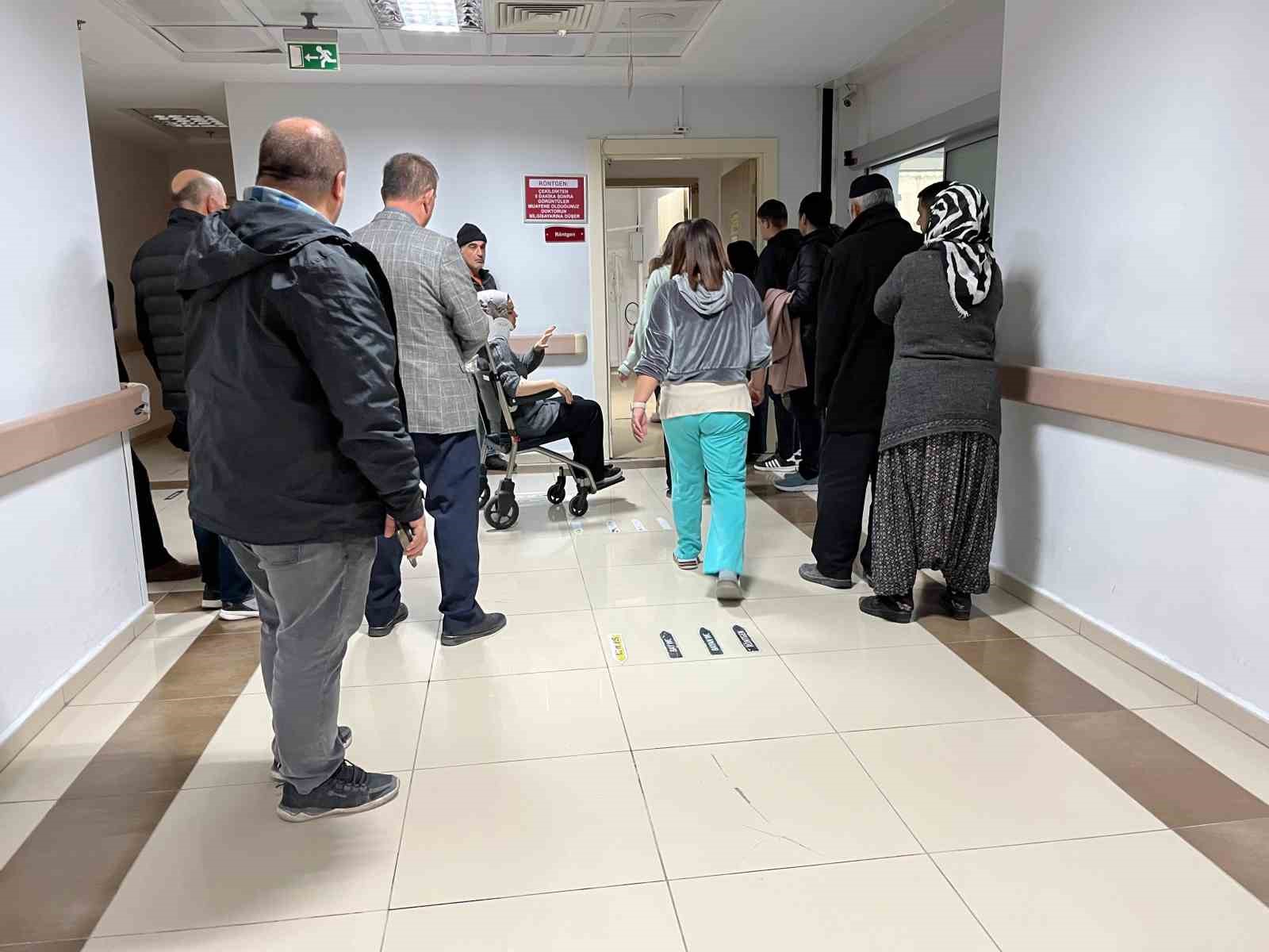 Niğde’de otomobil takla attı, 3 öğretmen yaralandı