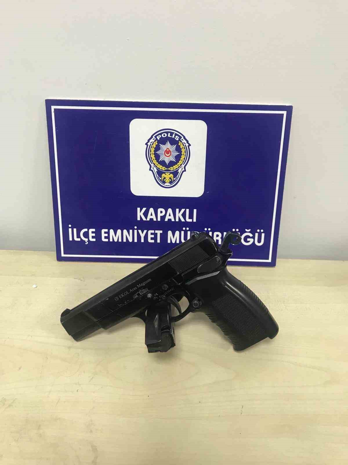 &Ccedil;ocuğa cinsel istismar su&ccedil;undan aranan şahıs Kapaklı&rsquo;da yakalandı
